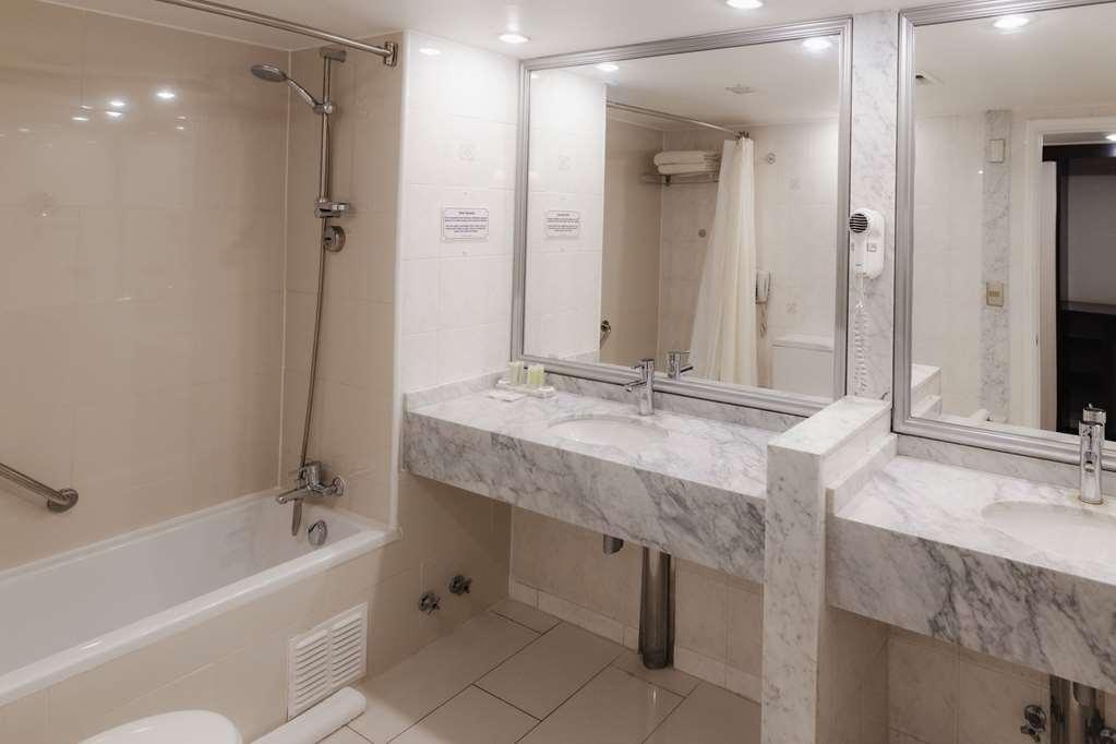 Wyndham Garden Santiago Hotel Room photo