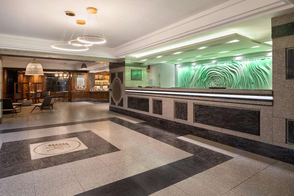 Wyndham Garden Santiago Hotel Interior photo