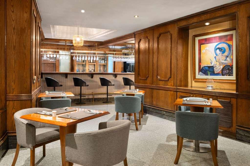 Wyndham Garden Santiago Hotel Restaurant photo