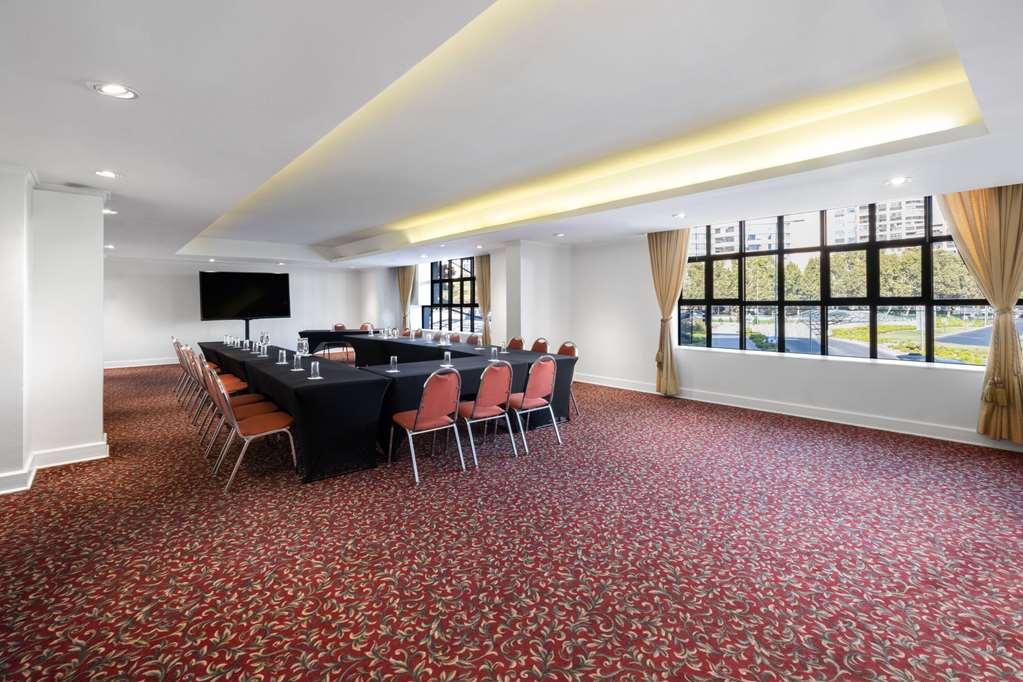 Wyndham Garden Santiago Hotel Facilities photo